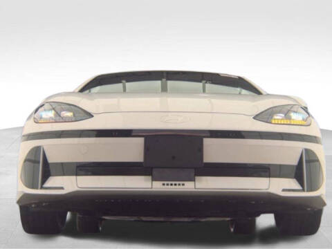 2024 Hyundai IONIQ 6 SE