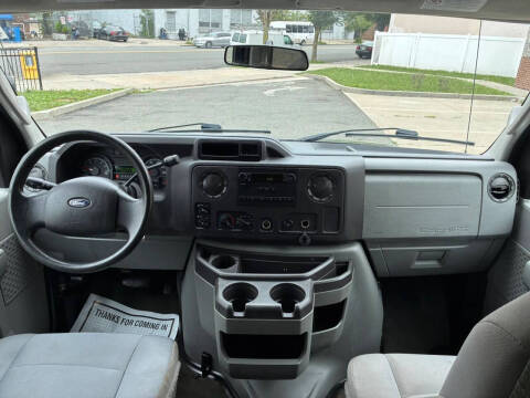 2010 Ford E-Series