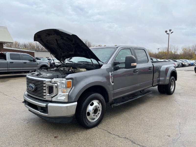 2022 Ford F-350 Super Duty XLT photo 45