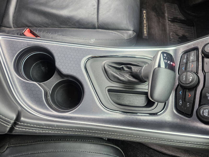 2015 Dodge Challenger R/T Plus Shaker