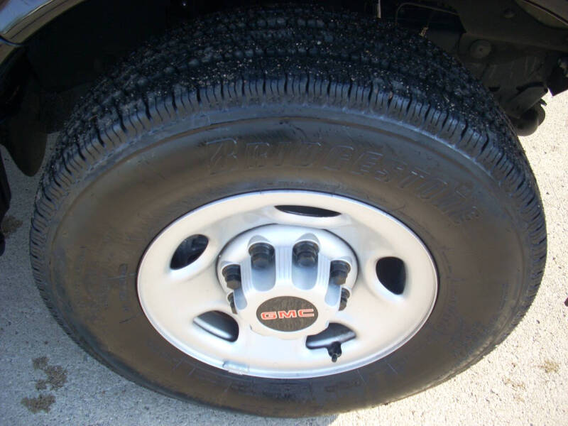 2024 GMC Savana LS 3500