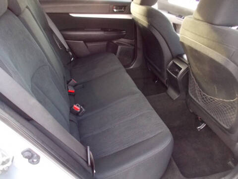 2013 Subaru Outback 2.5i Premium