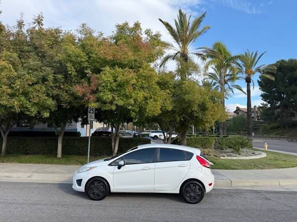 2012 Ford Fiesta SE