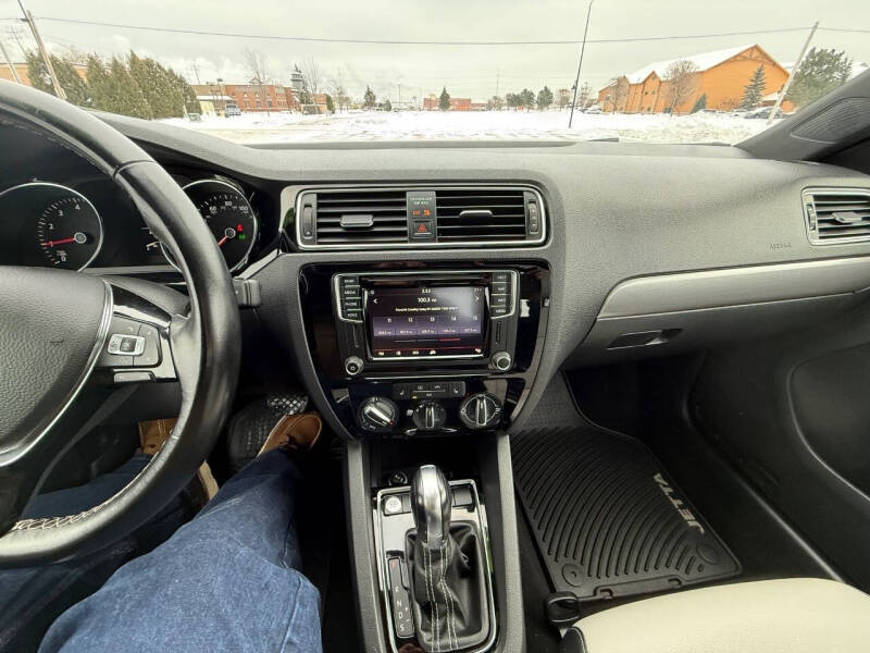 2017 Volkswagen Jetta 1.8T Sport