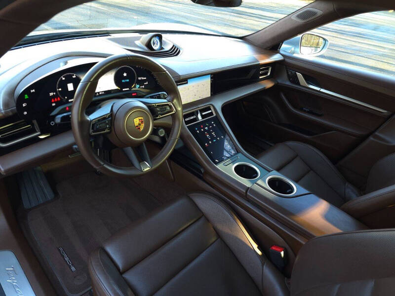 2020 Porsche Taycan Turbo