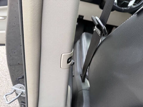 2013 Chrysler Town and Country Touring