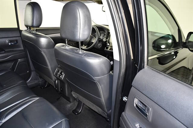 2020 Mitsubishi Outlander SEL