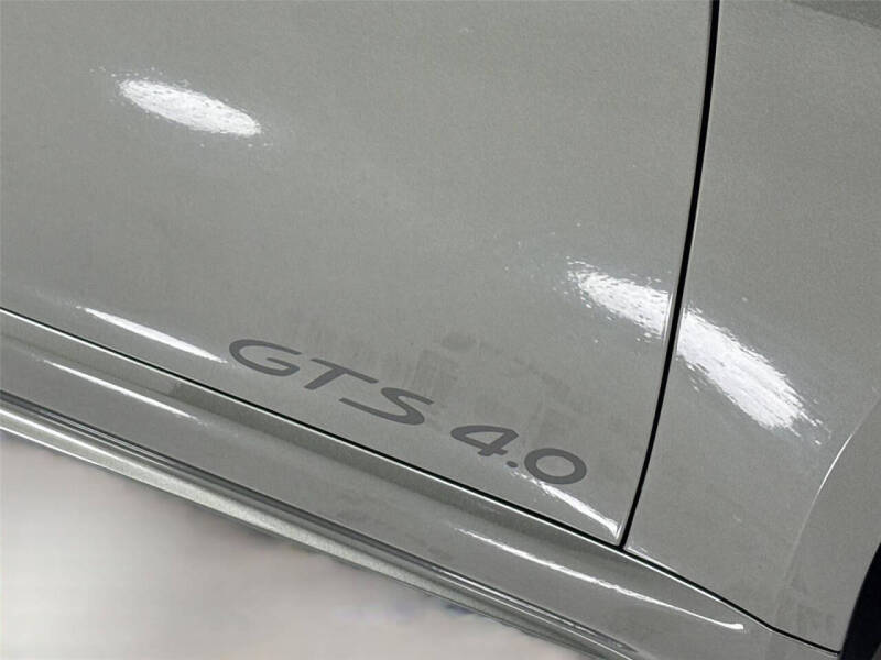 2024 Porsche 718 Cayman GTS 4.0