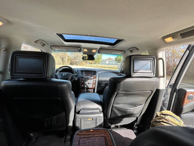 2017 Nissan Armada Platinum