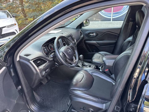 2019 Jeep Cherokee Latitude Plus