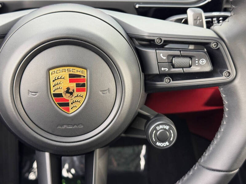 2024 Porsche Cayenne E-Hybrid