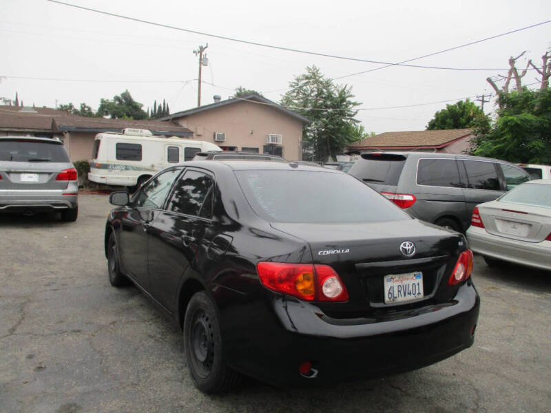 2012 Toyota Corolla LE