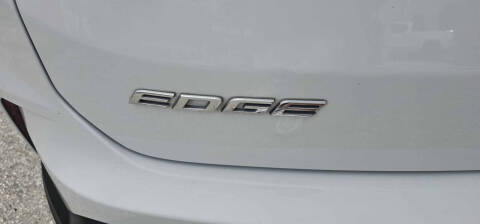 2020 Ford Edge SE