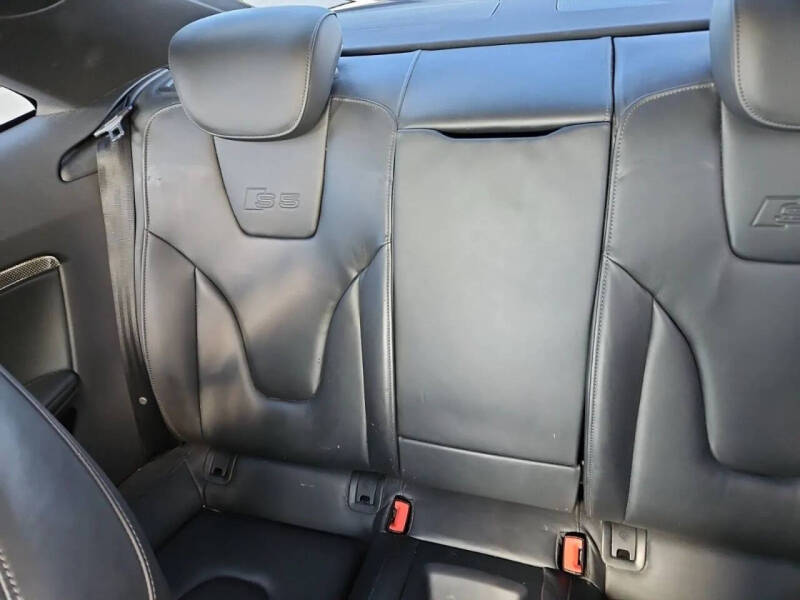 2012 Audi S5 4.2 quattro Prestige