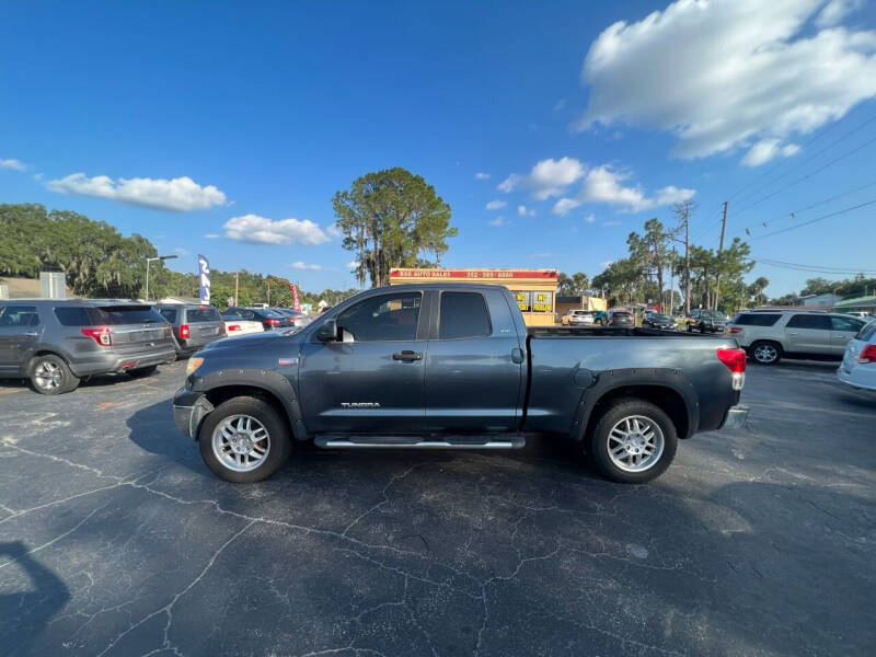 2008 Toyota Tundra for sale at BSS AUTO SALES INC in Eustis FL