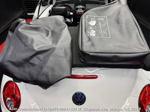 2010 Volkswagen New Beetle Convertible