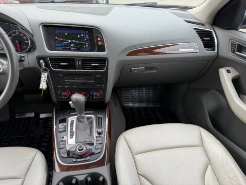 2012 Audi Q5 2.0T quattro Premium Plus