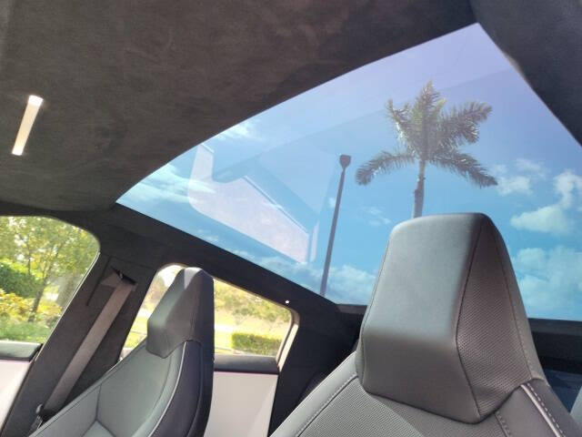 2024 Tesla Cybertruck