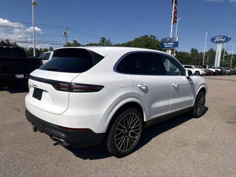 2022 Porsche Cayenne