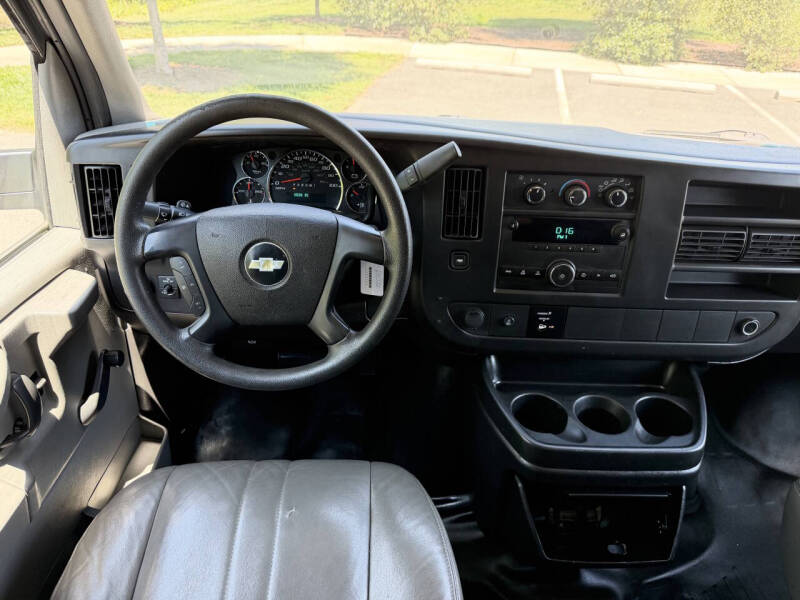 2012 Chevrolet Express 2500