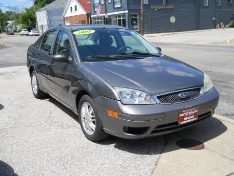 2005 Ford Focus for sale at NEW RICHMOND AUTO SALES in New Richmond OH