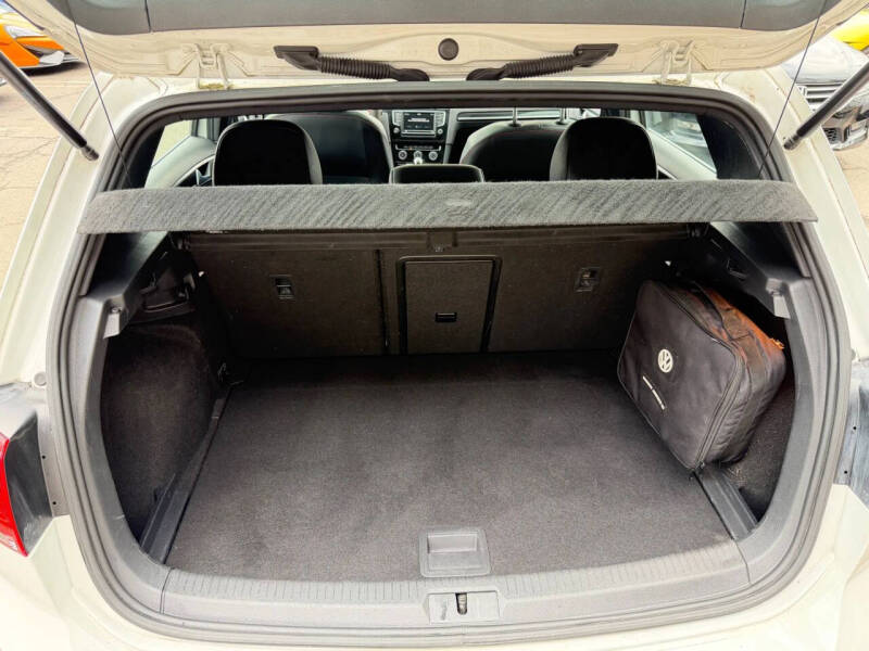 2017 Volkswagen Golf GTI