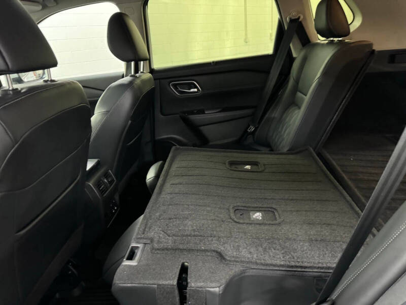 2024 Nissan Rogue Platinum