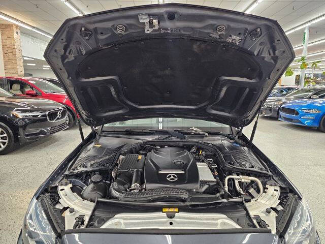 2016 Mercedes-Benz C-Class