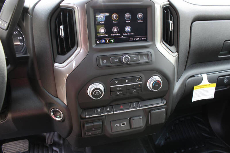 2026 GMC Sierra 3500HD CC Pro