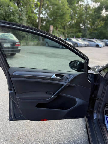 2019 Volkswagen Golf GTI