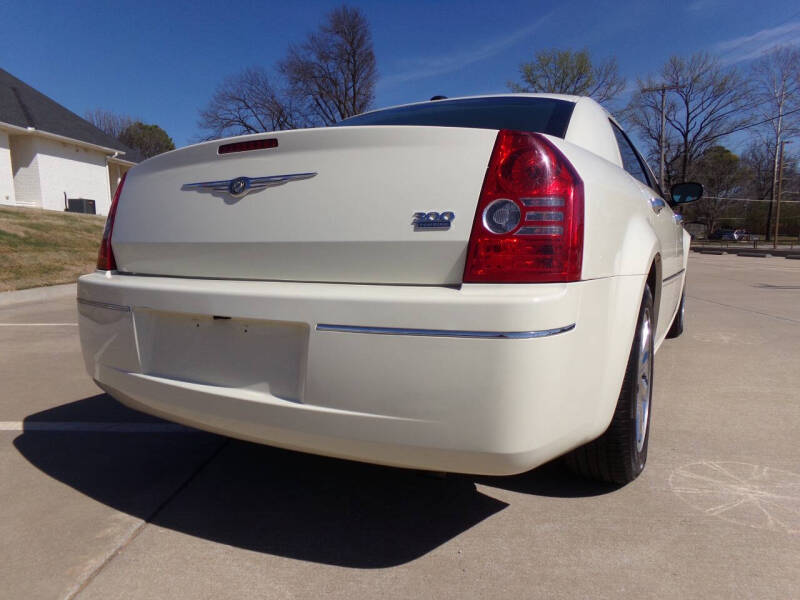 2010 Chrysler 300 Touring