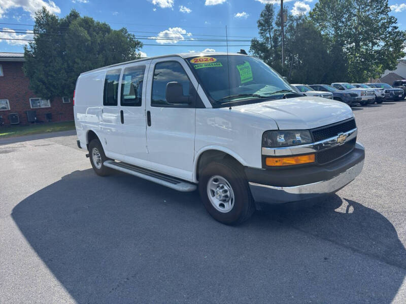 2024 Chevrolet Express 2500