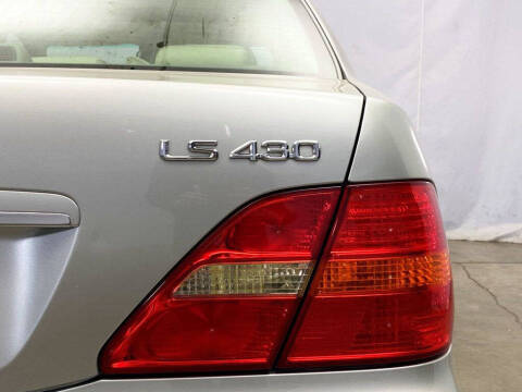 2002 Lexus LS 430