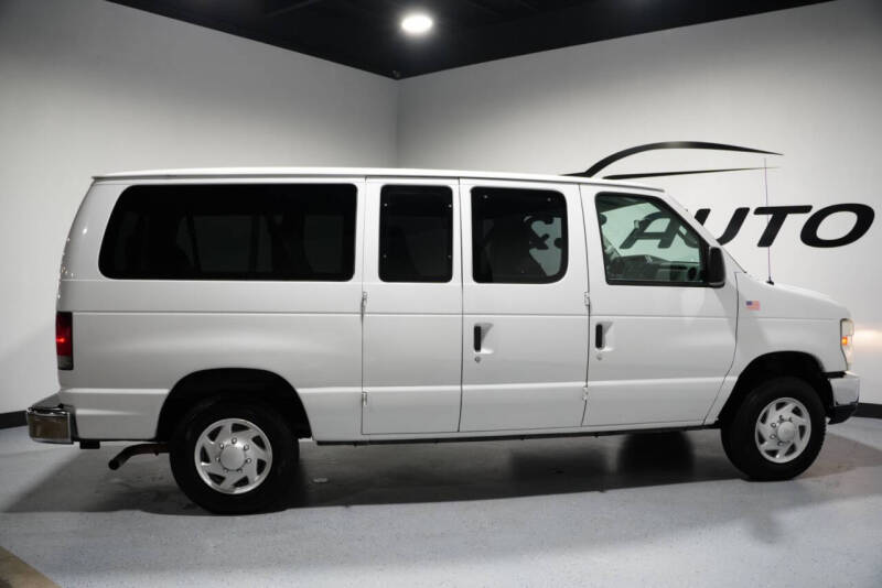 2014 Ford E-Series E-150 XLT