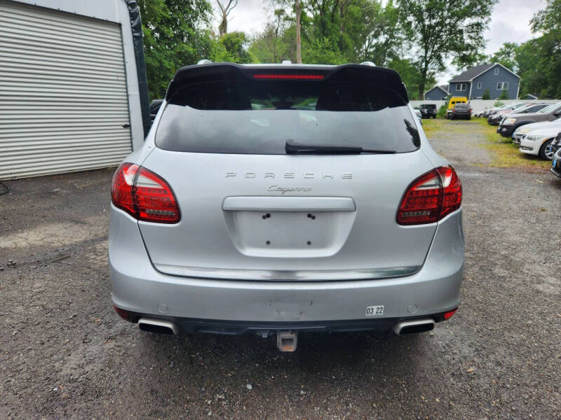 2012 Porsche Cayenne Tiptronic