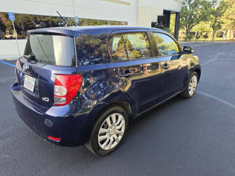 2008 Scion xD