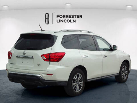 2018 Nissan Pathfinder