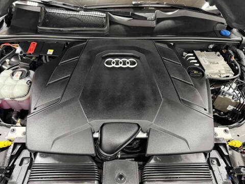 2021 Audi Q7 quattro Premium Plus 55 TFSI