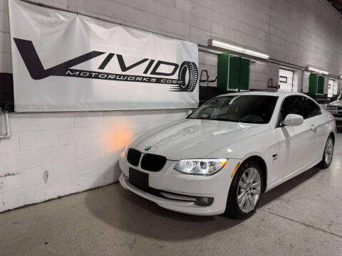 2013 BMW 3 Series for sale at VIVID MOTORWORKS, CORP. in Villa Park IL