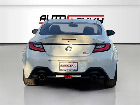 2025 Toyota GR86 Premium