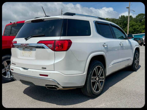 2017 GMC Acadia Denali