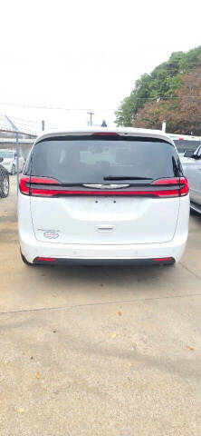 2024 Chrysler Pacifica Touring L