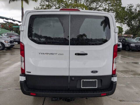 2025 Ford Transit