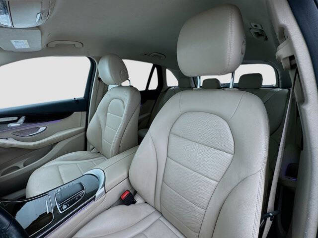 2020 Mercedes-Benz GLC GLC 300