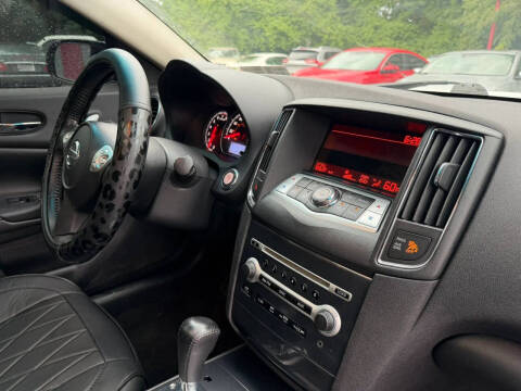 2013 Nissan Maxima