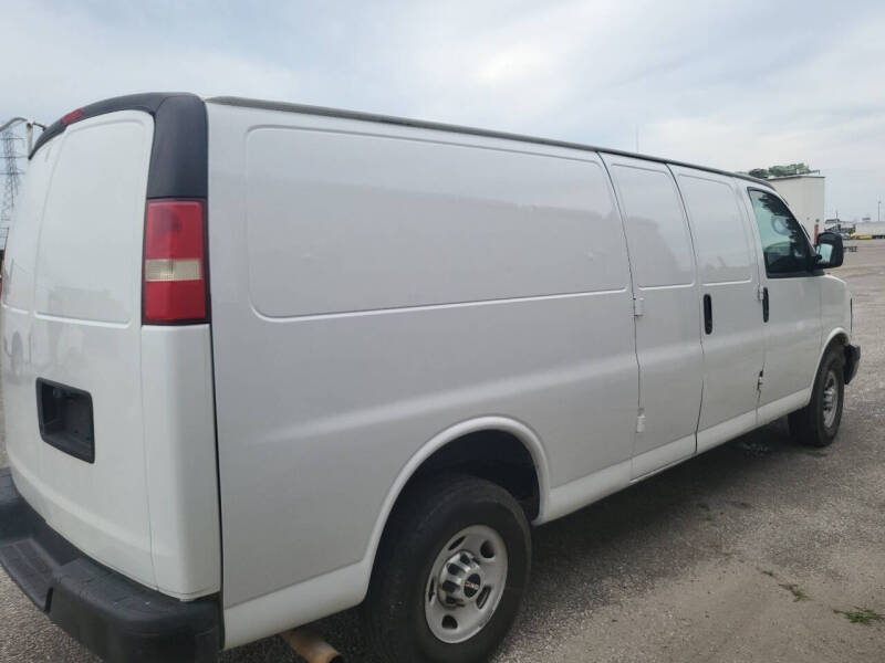 2012 GMC Savana 2500