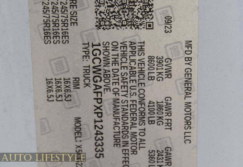 2023 Chevrolet Express 2500