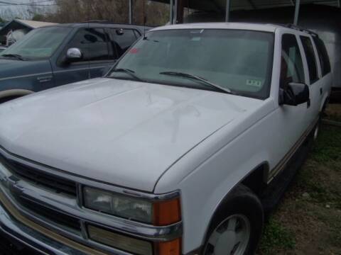 1999 Chevrolet Suburban for sale at SCOTT HARRISON MOTOR CO in Houston TX