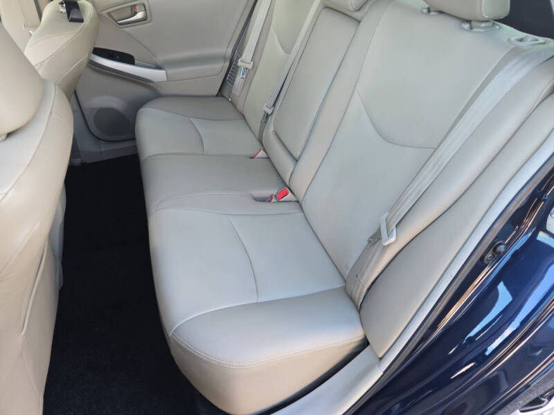 2014 Toyota Prius Four