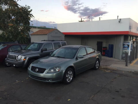 2005 Nissan Altima for sale at QUEST MOTORS in Englewood CO